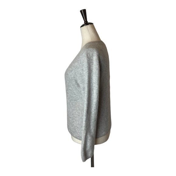 Charter Club Gray 100% 2 Ply Cashmere V- Neck Balloon Sleeve Sweater Size L - Picture 4 of 8
